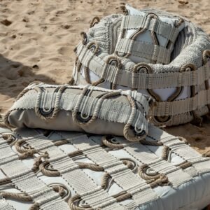 Elan twist Cushion