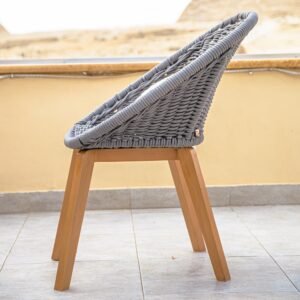 Woven dining chair
