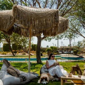 Alternative view of SEIR Parasol Natural Jute
