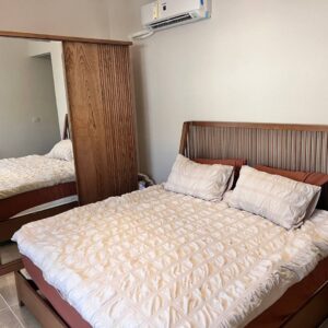 Rustic Pillar Bed